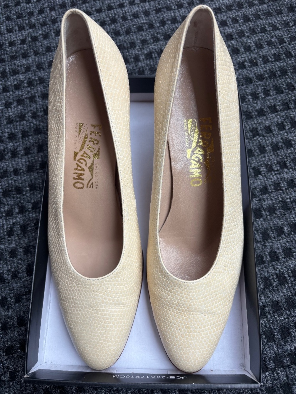 Salvatore Ferragamo Pumps